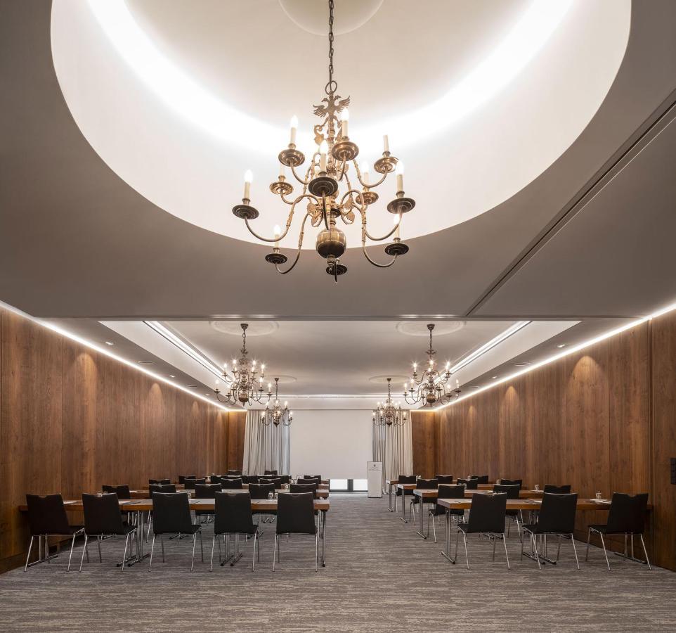Eden Wolff Hotel 4*