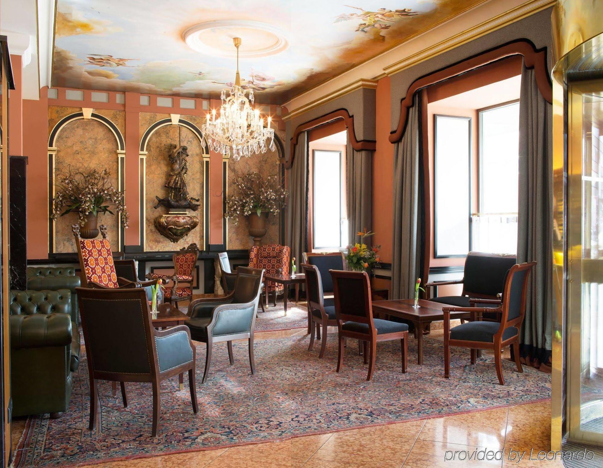 Eden Wolff Hotel 4*